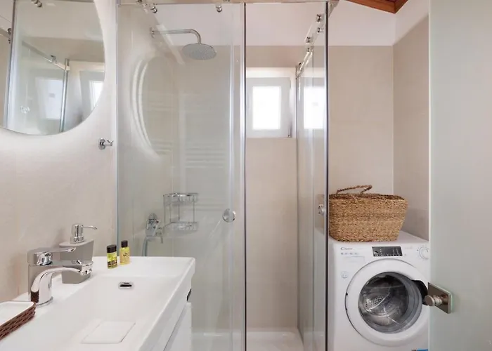 Mm Luxury Studios&villas Lägenhet Kompítsion