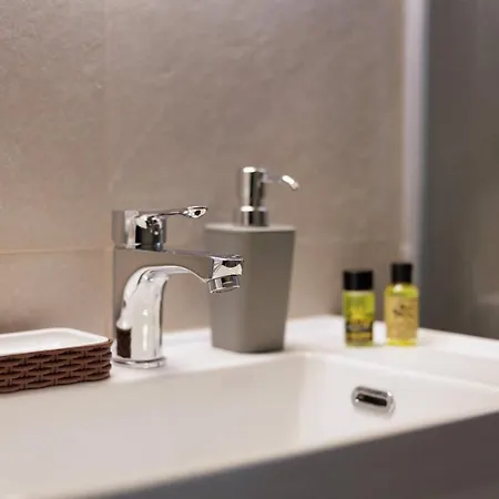 Mm Luxury Studios&villas