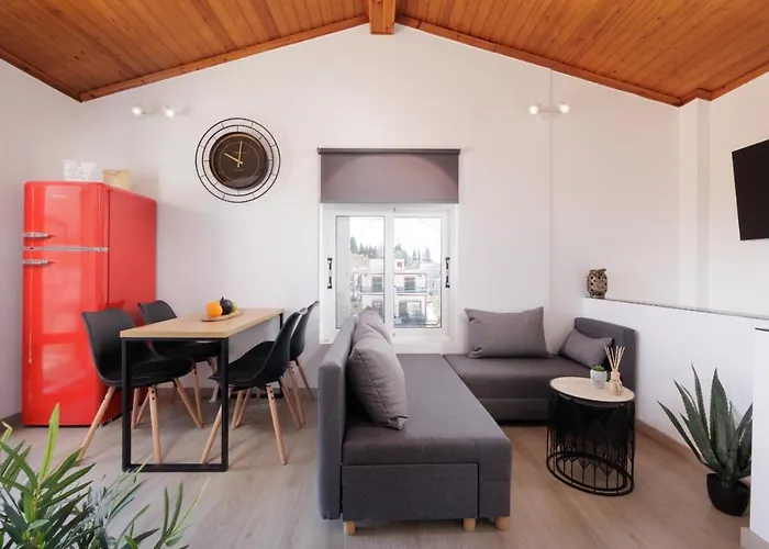 Mm Luxury Studios&villas * Kompitsion